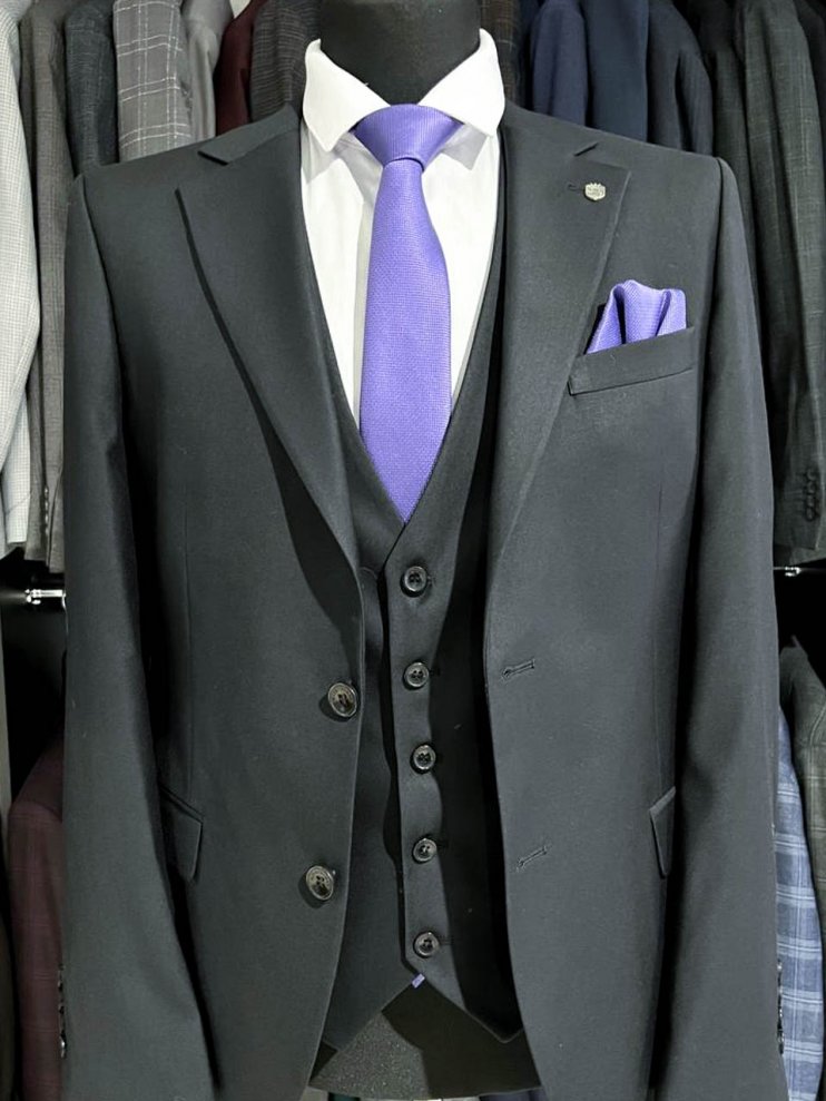 Костюм MAZALTOVMAN 3-ка Черный