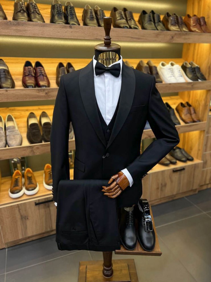 Смокинг MAZALTOVMAN 3-ка черный